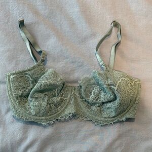 VS Lace Bra